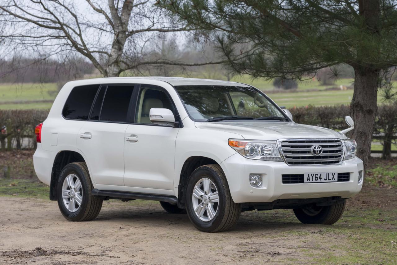 2015 Toyota Land Cruiser Amazon V8