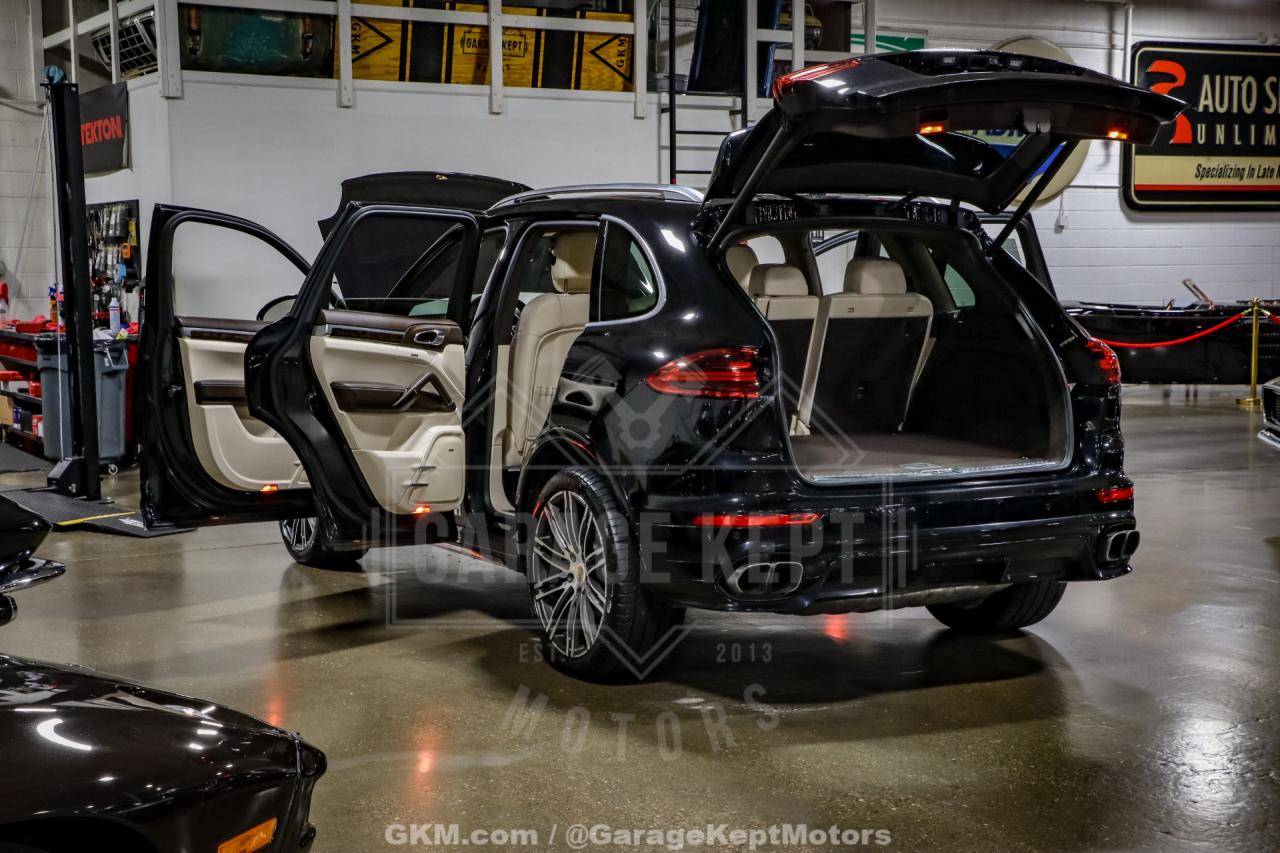 2016 Porsche Cayenne