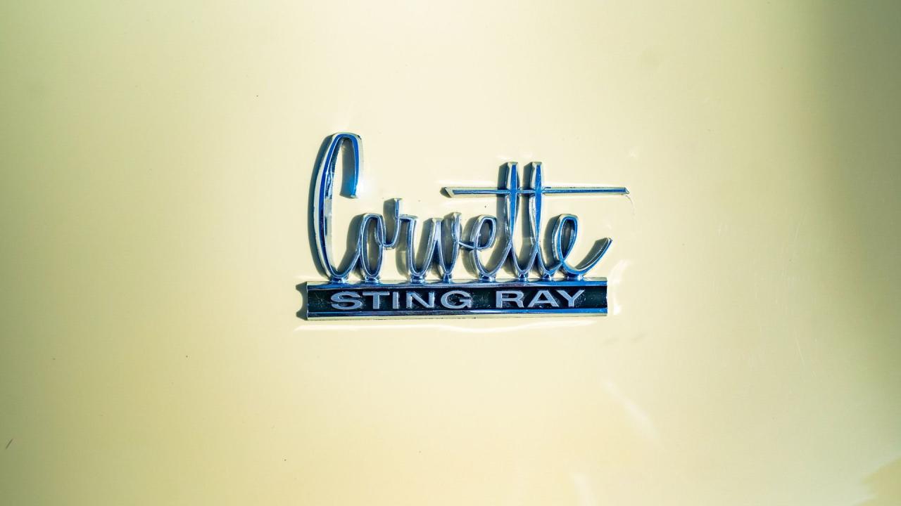 1967 Chevrolet Corvette Sting Ray 327/300 Convertible
