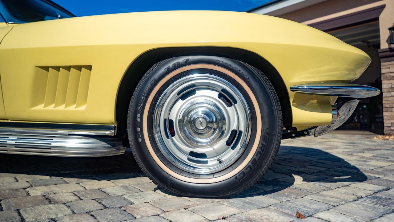 1967 Chevrolet Corvette Sting Ray 327/300 Convertible