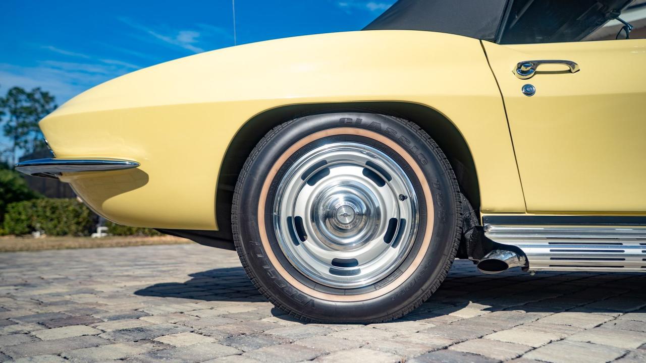 1967 Chevrolet Corvette Sting Ray 327/300 Convertible