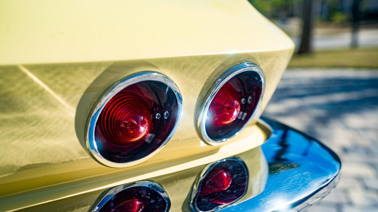 1967 Chevrolet Corvette Sting Ray 327/300 Convertible
