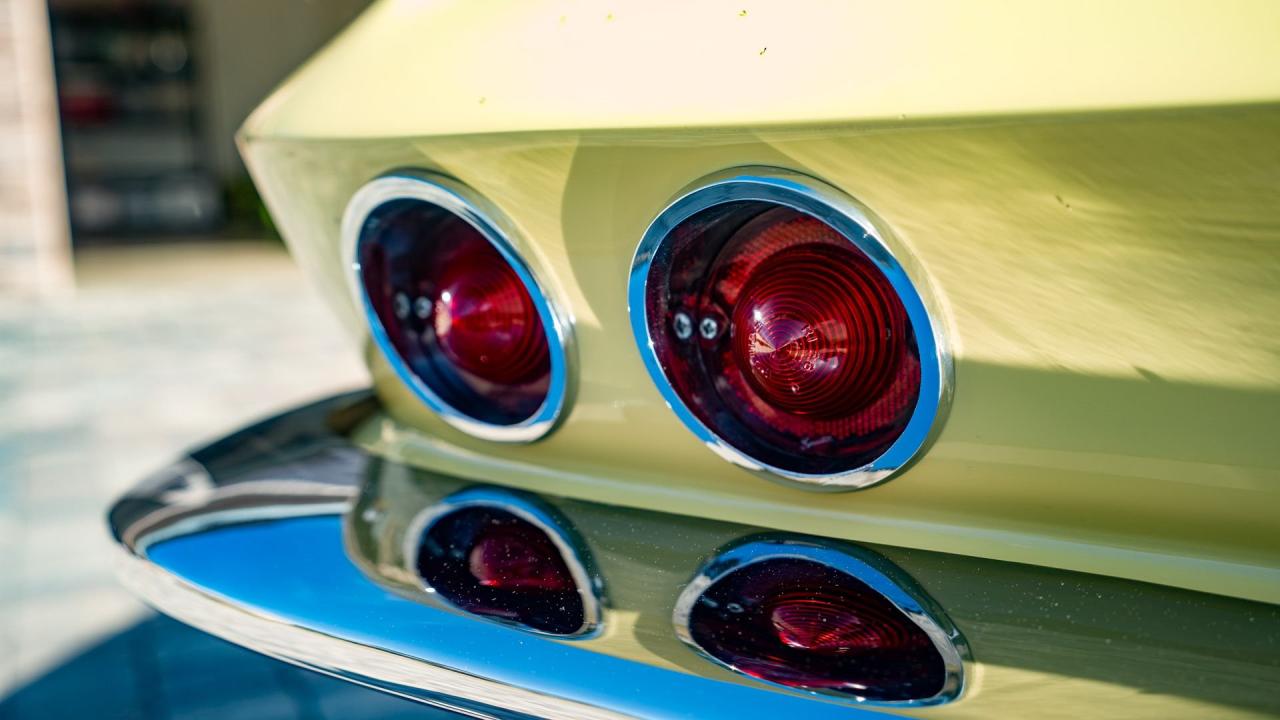 1967 Chevrolet Corvette Sting Ray 327/300 Convertible