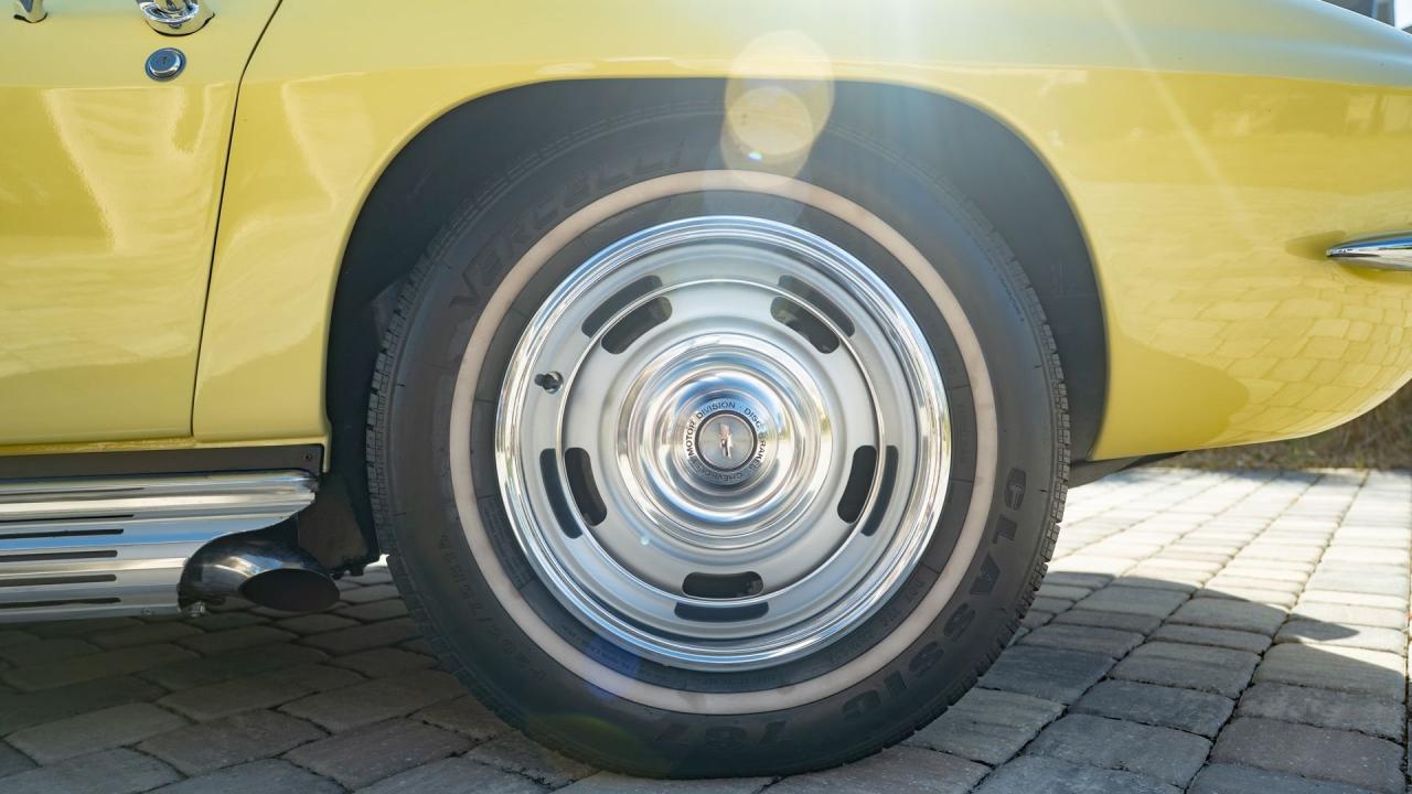 1967 Chevrolet Corvette Sting Ray 327/300 Convertible