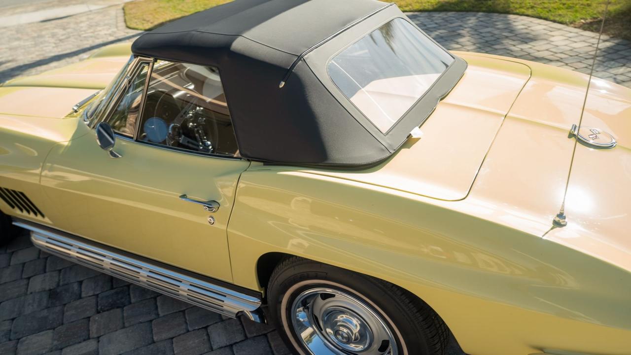 1967 Chevrolet Corvette Sting Ray 327/300 Convertible