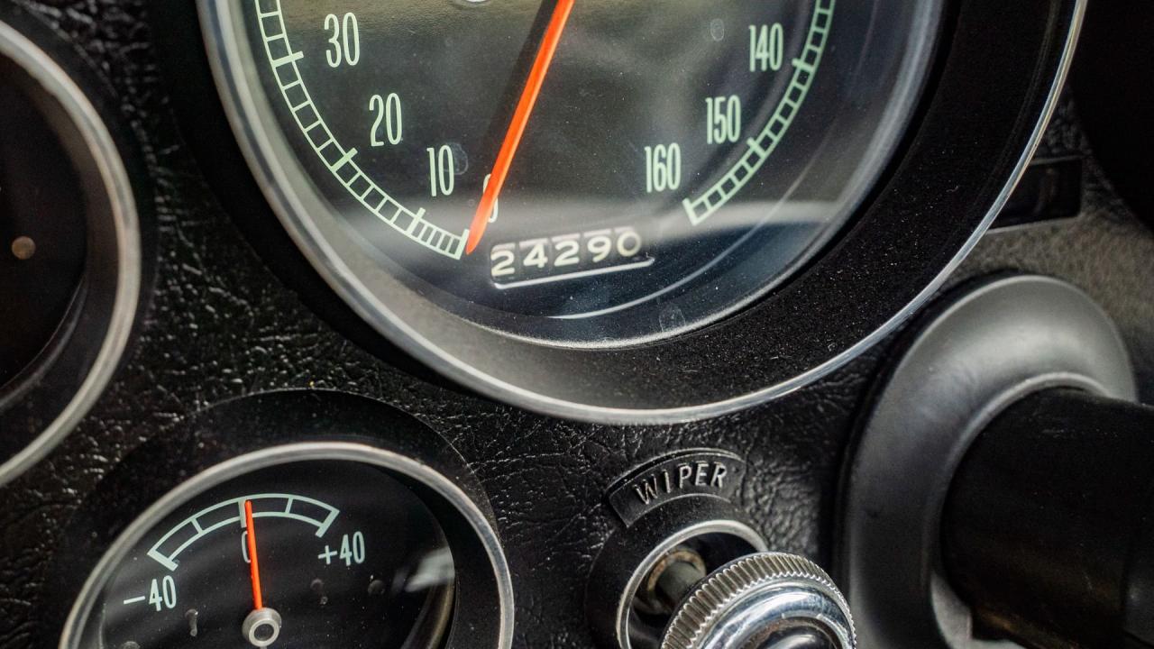 1967 Chevrolet Corvette Sting Ray 327/300 Convertible