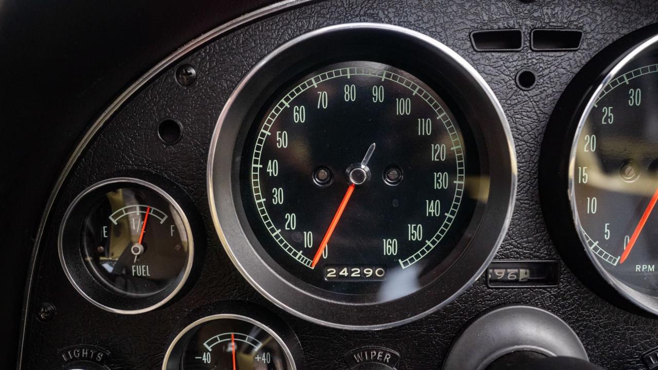 1967 Chevrolet Corvette Sting Ray 327/300 Convertible