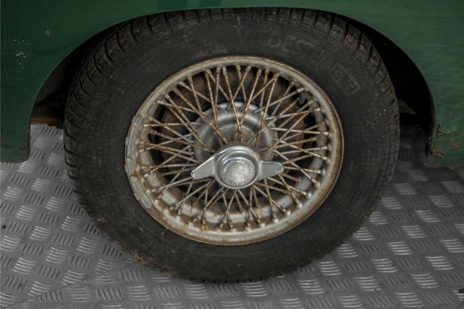 1970 MG B BGT MGBGT 1.8 overdrive spaakwielen