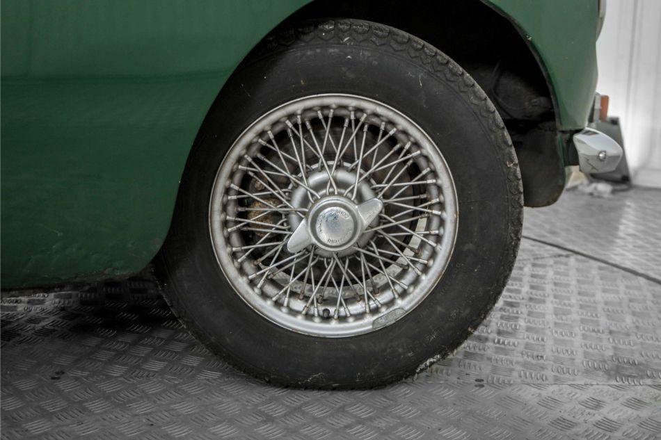 1970 MG B BGT MGBGT 1.8 overdrive spaakwielen