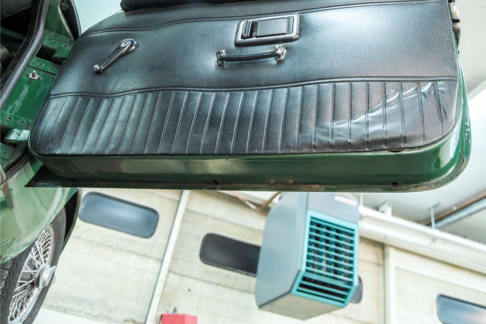 1970 MG B BGT MGBGT 1.8 overdrive spaakwielen