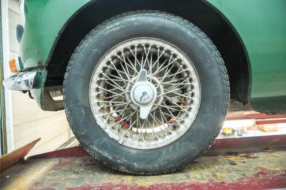 1970 MG B BGT MGBGT 1.8 overdrive spaakwielen