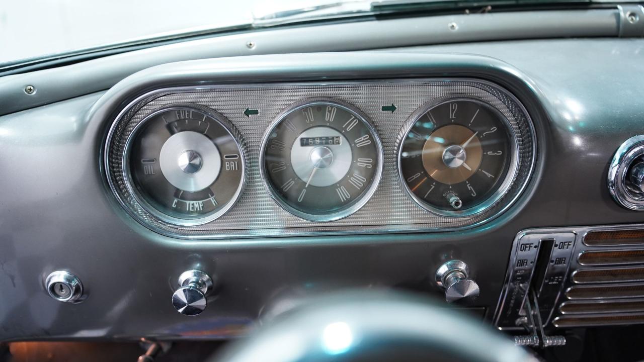 1953 Packard Clipper Deluxe