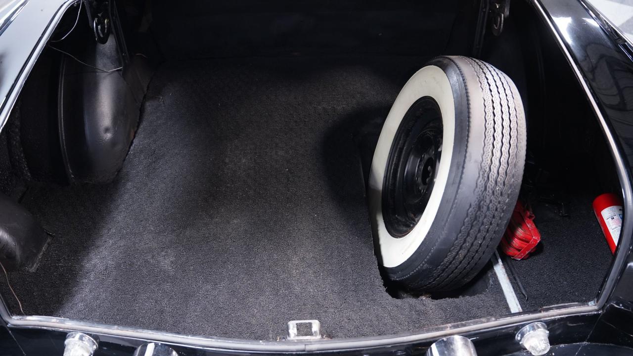 1953 Packard Clipper Deluxe