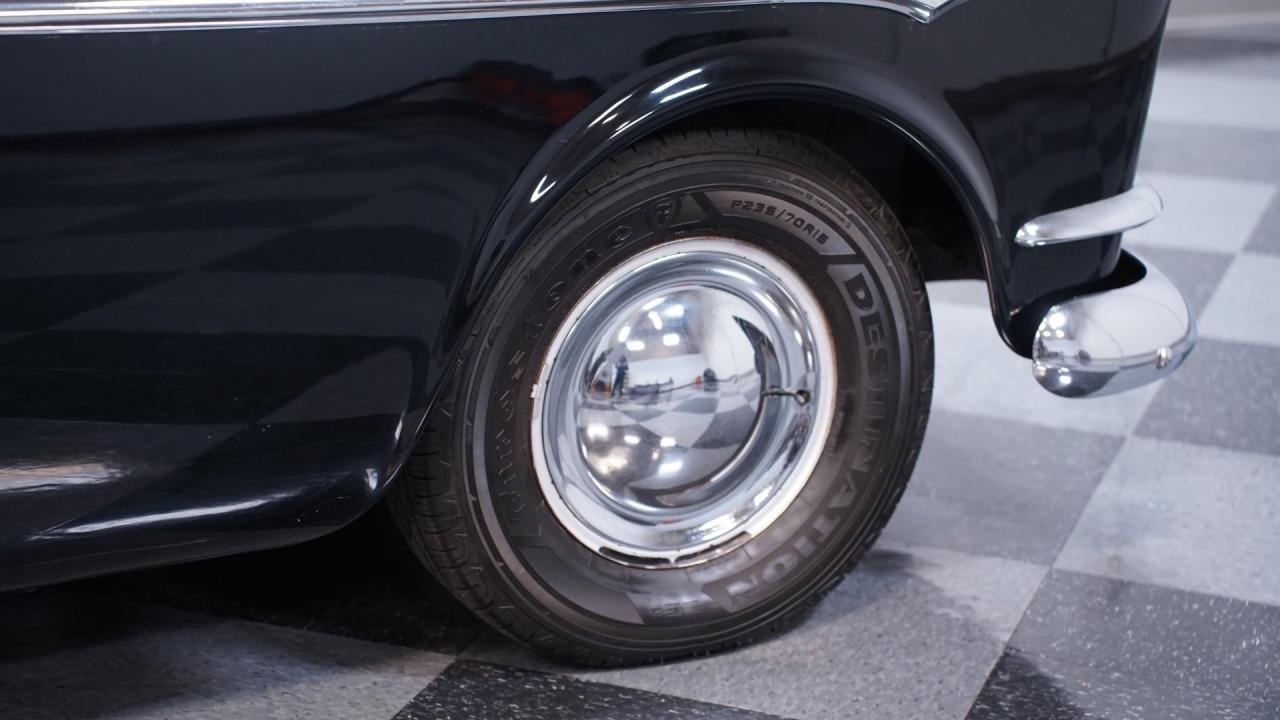 1953 Packard Clipper Deluxe