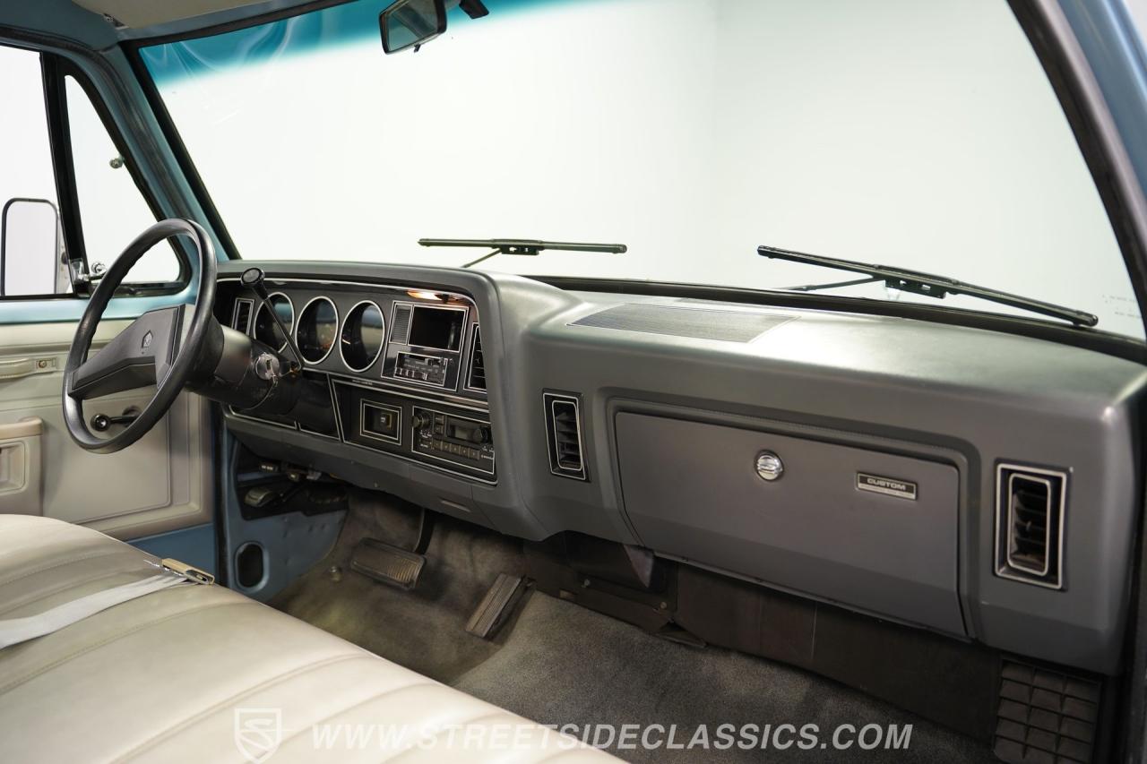 1984 Dodge Ram D150 Prospector