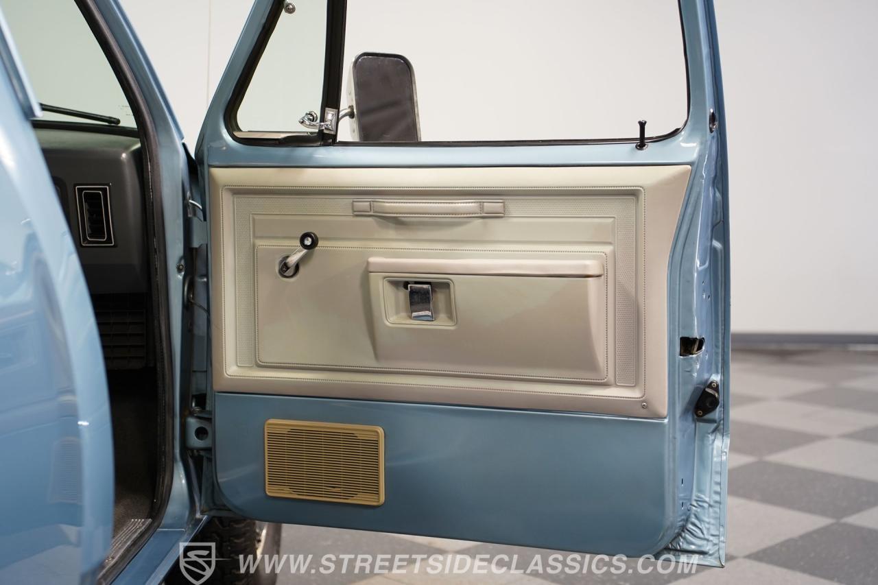 1984 Dodge Ram D150 Prospector