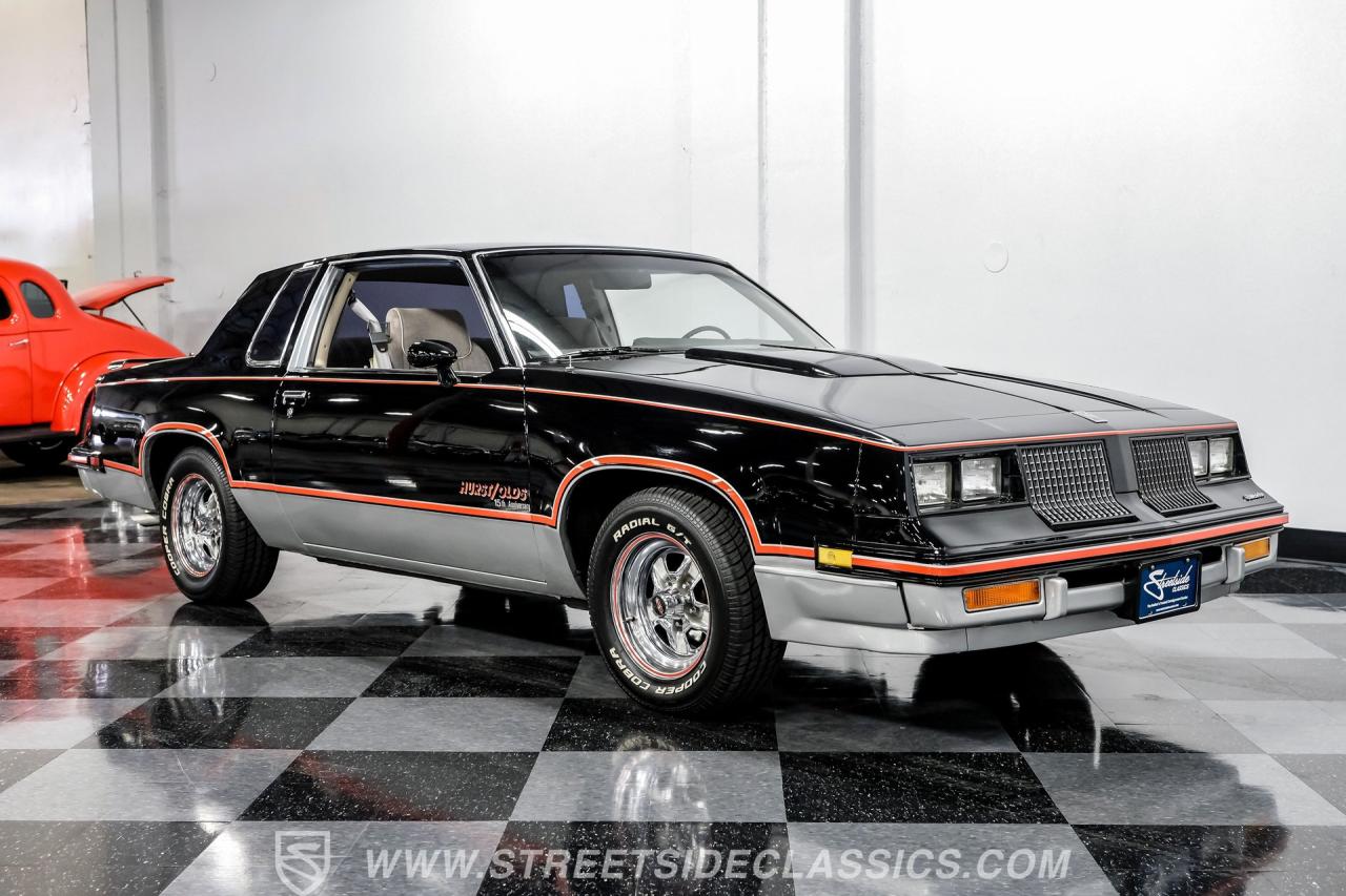 1983 Oldsmobile Cutlass Hurst/Olds 15th Anniversary