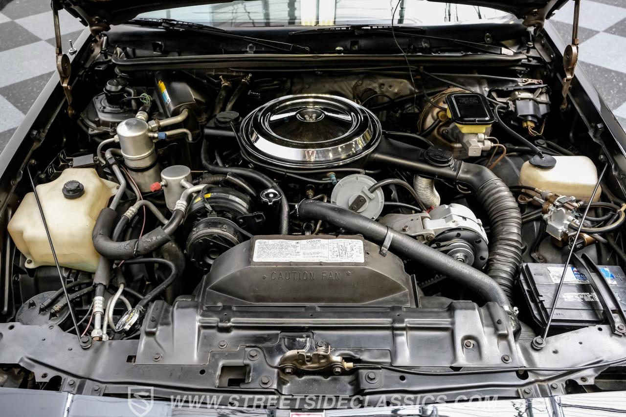 1983 Oldsmobile Cutlass Hurst/Olds 15th Anniversary