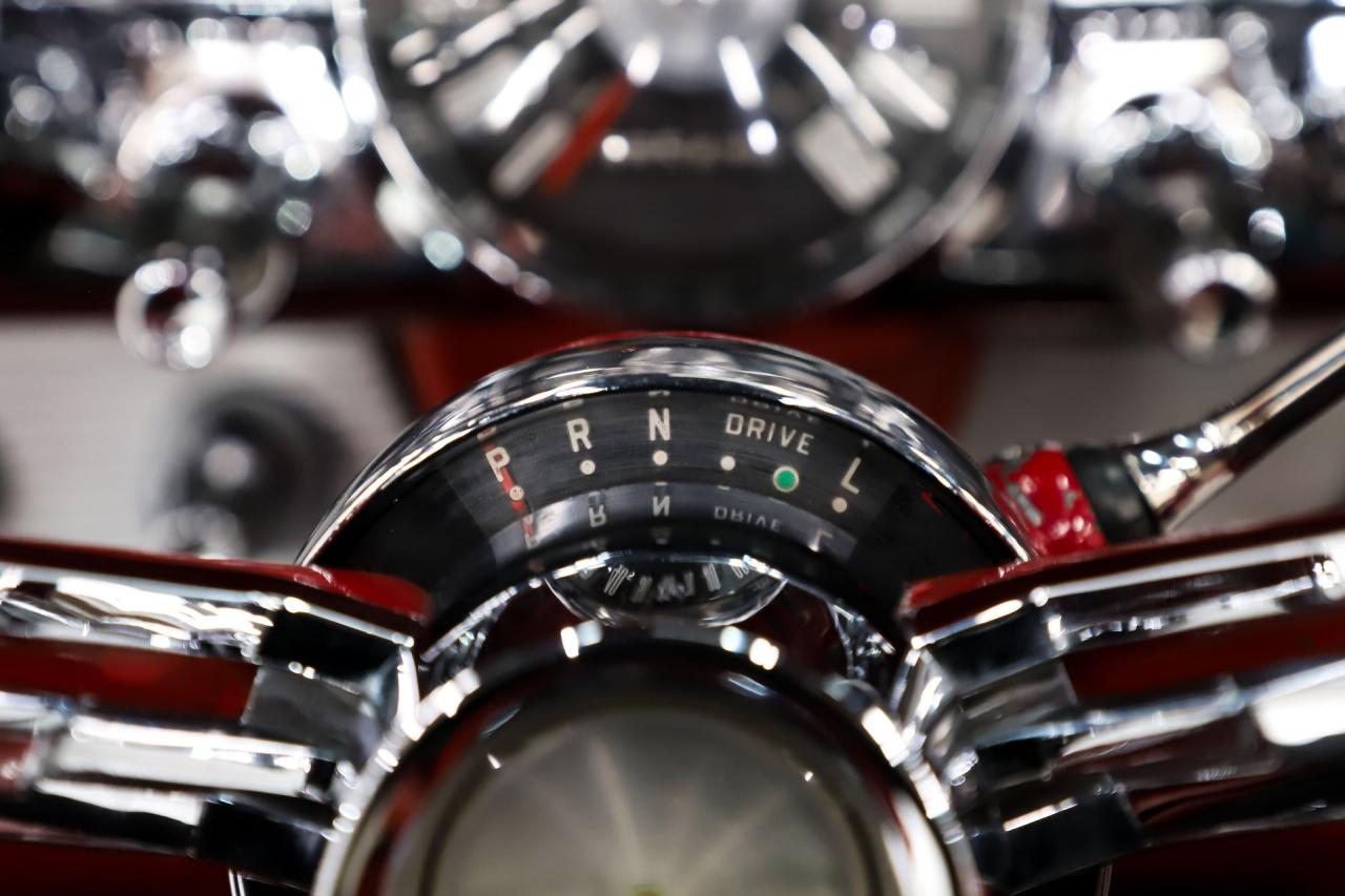 1962 Ford Thunderbird