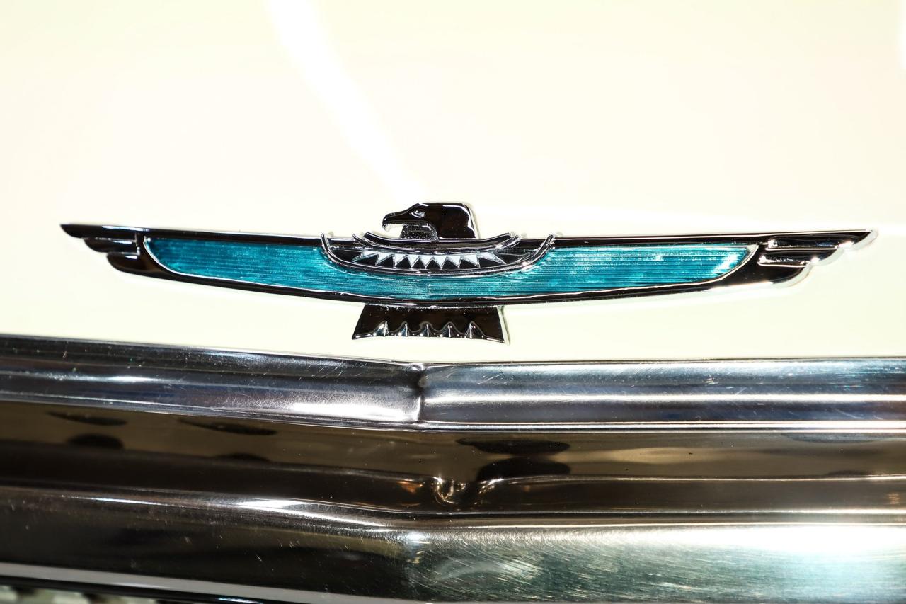 1962 Ford Thunderbird