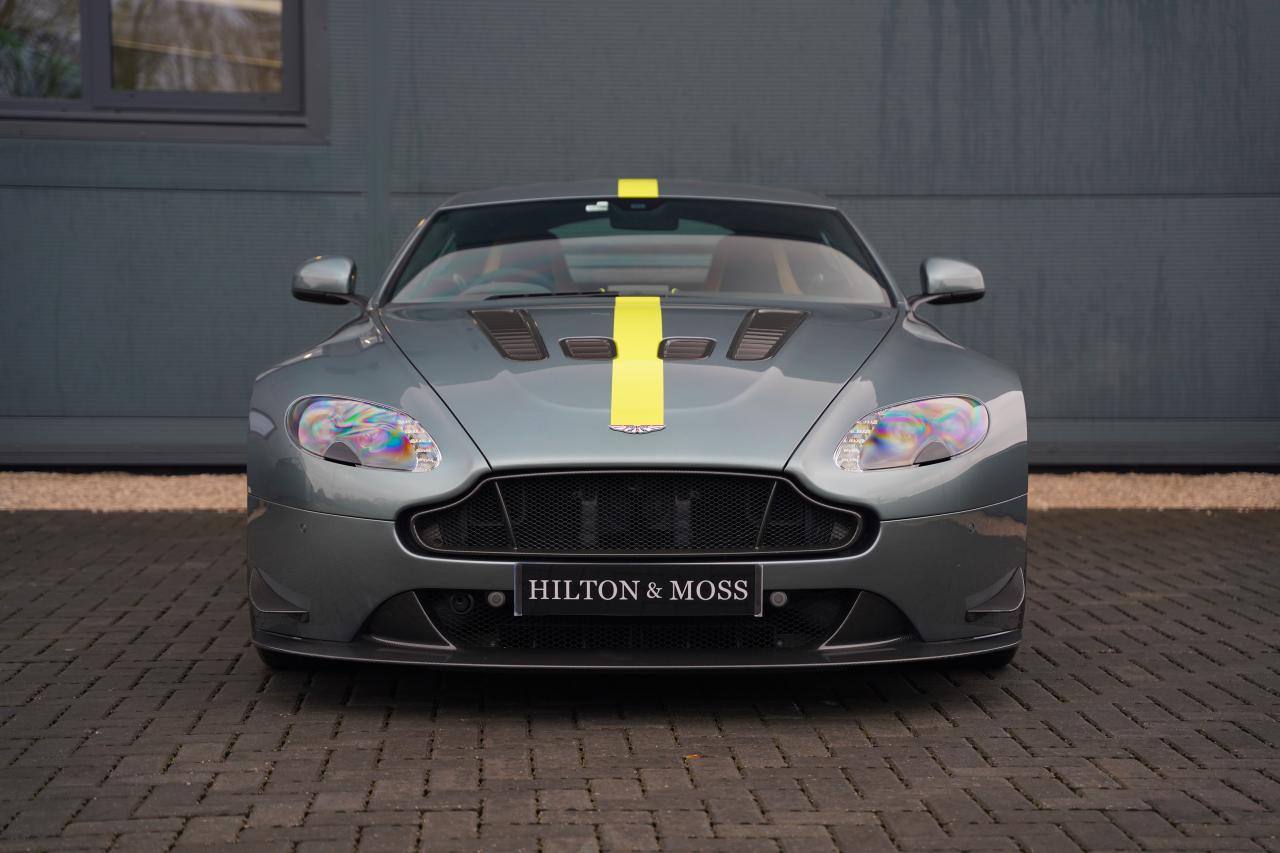 2017 Aston Martin V12 Vantage