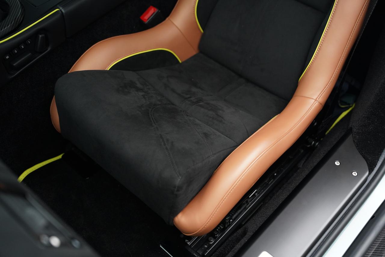 2017 Aston Martin V12 Vantage