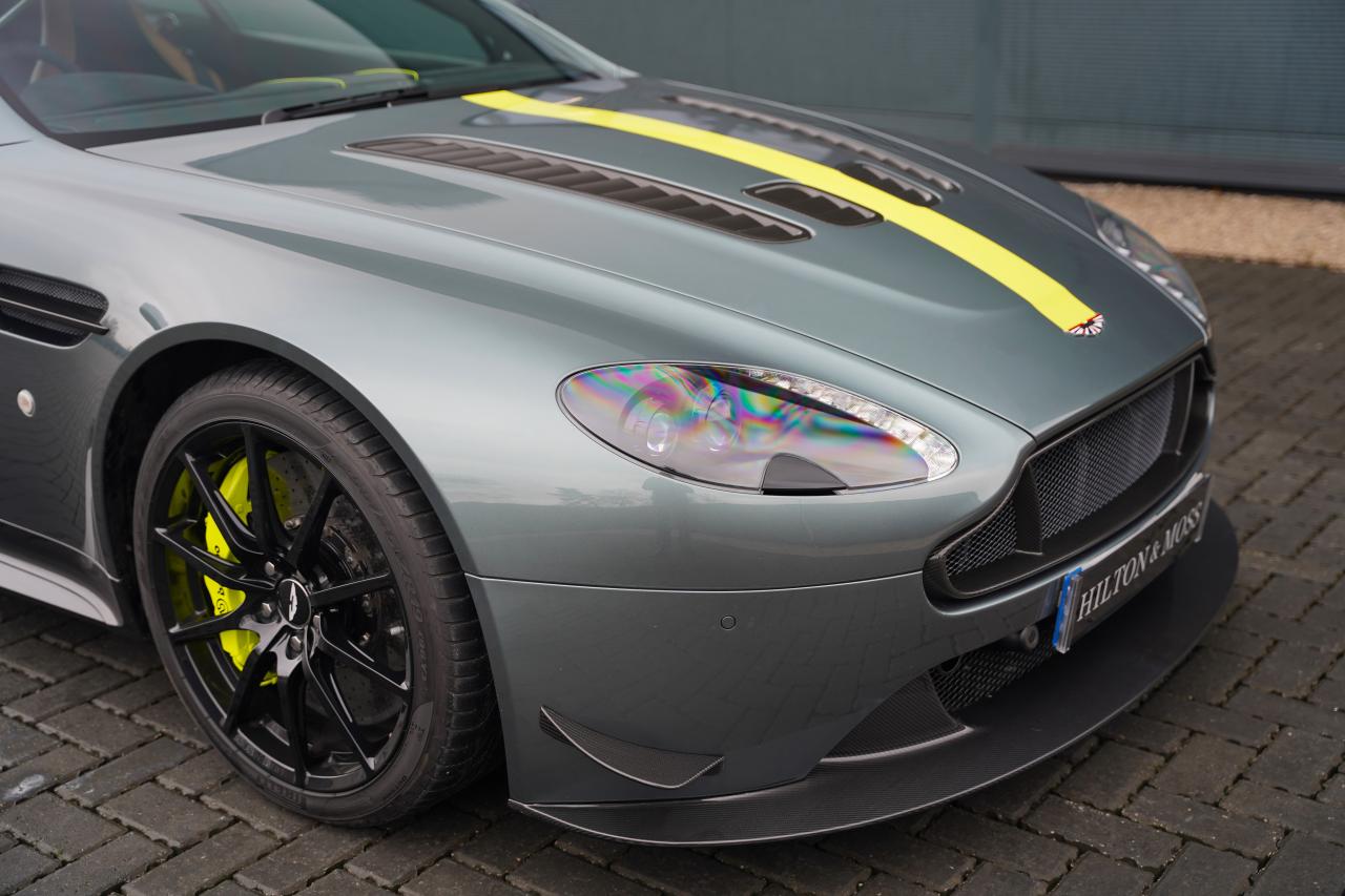 2017 Aston Martin V12 Vantage
