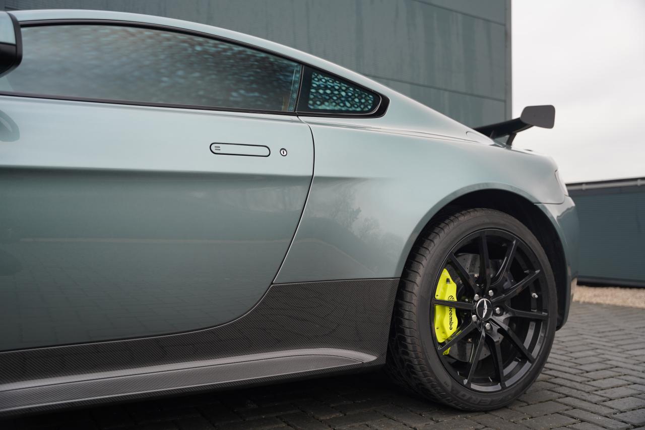 2017 Aston Martin V12 Vantage