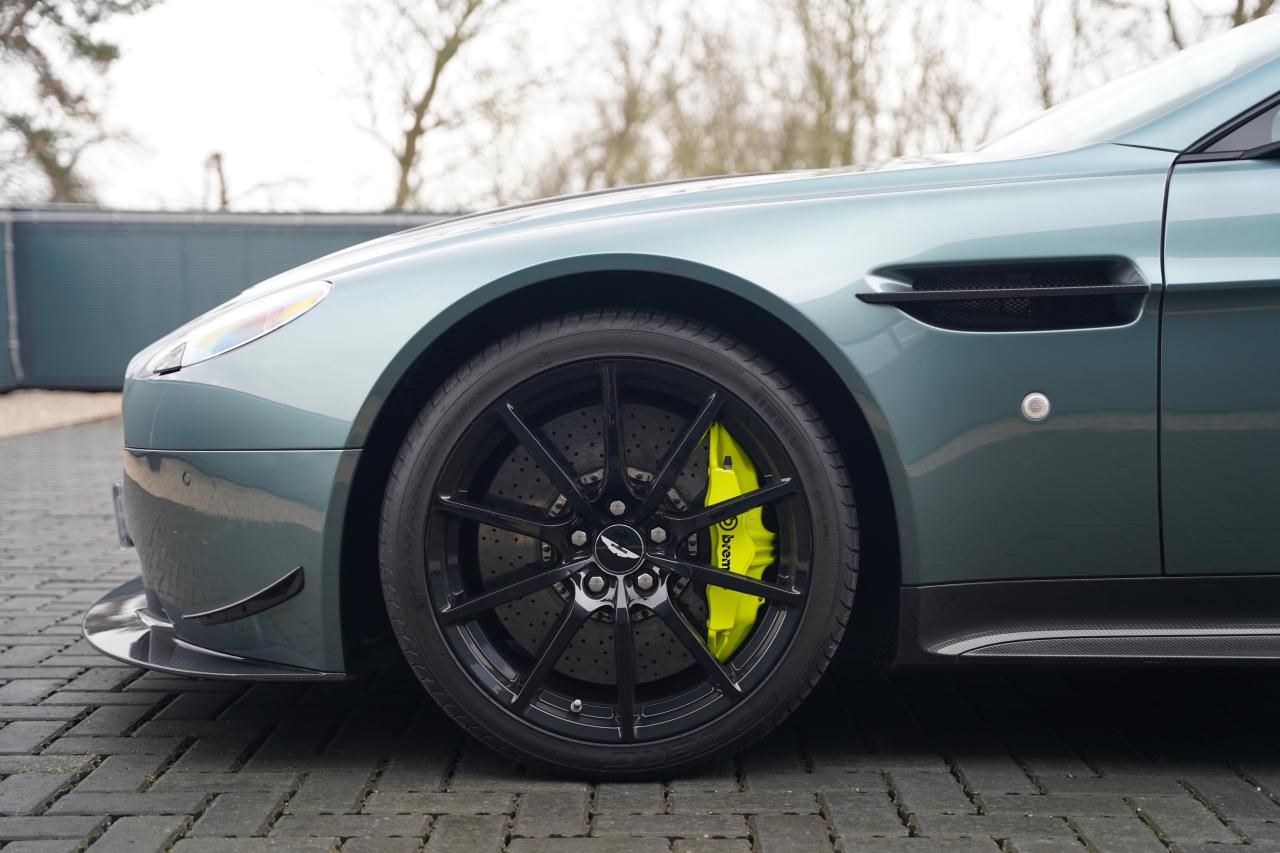 2017 Aston Martin V12 Vantage