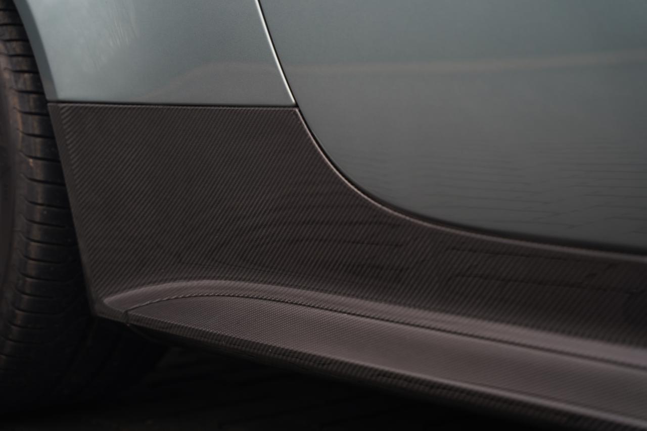 2017 Aston Martin V12 Vantage