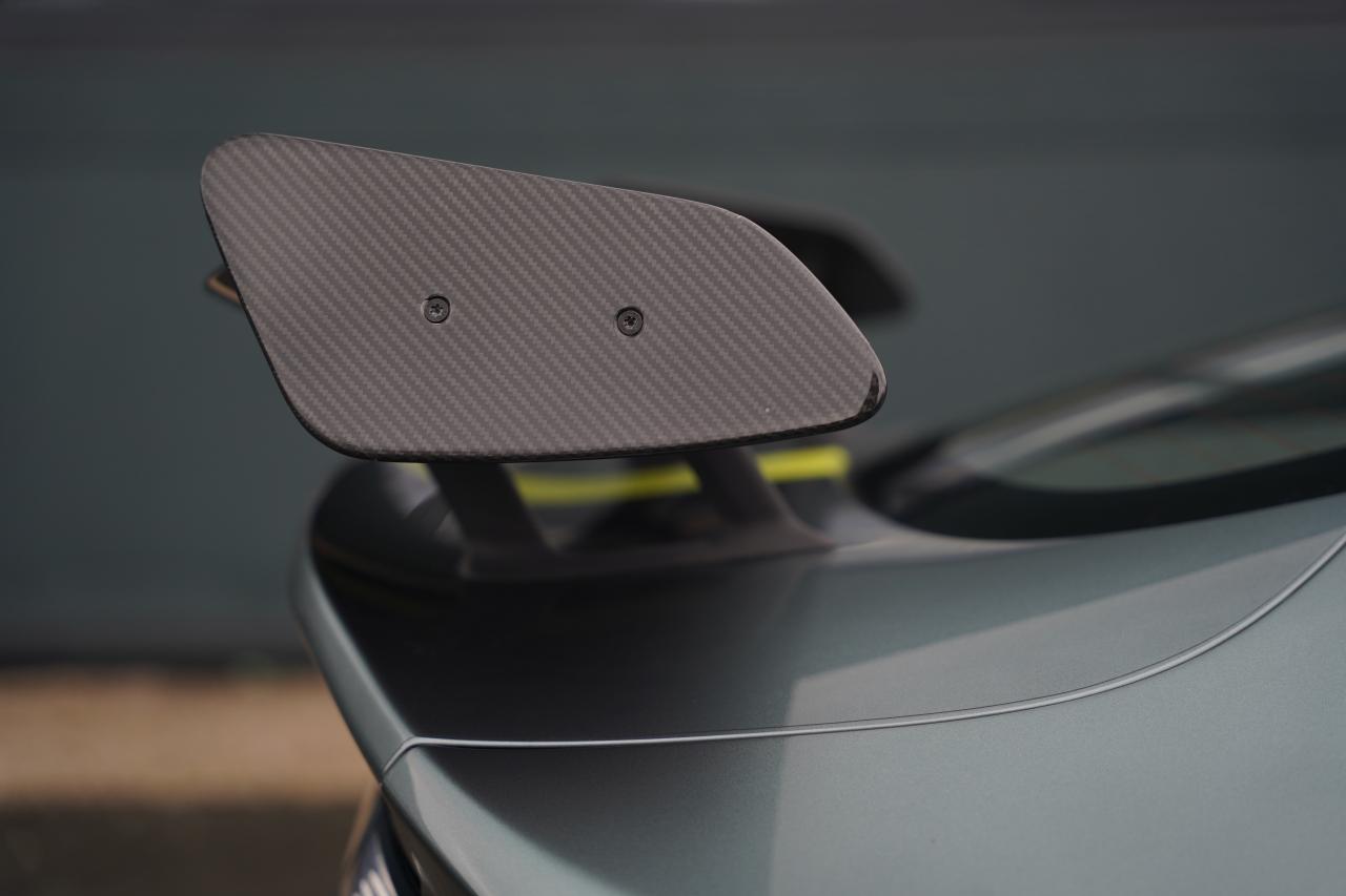 2017 Aston Martin V12 Vantage