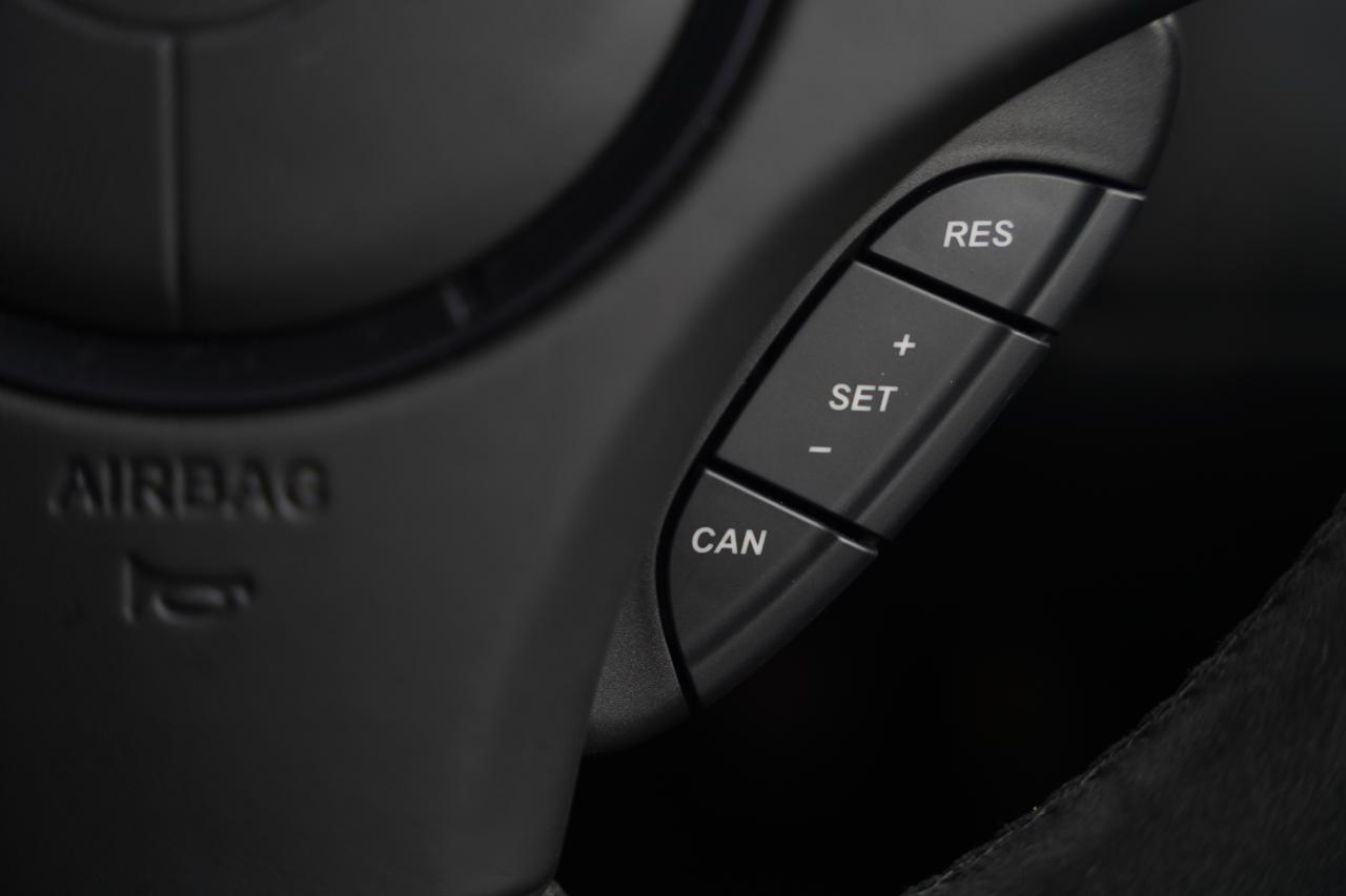 2017 Aston Martin V12 Vantage