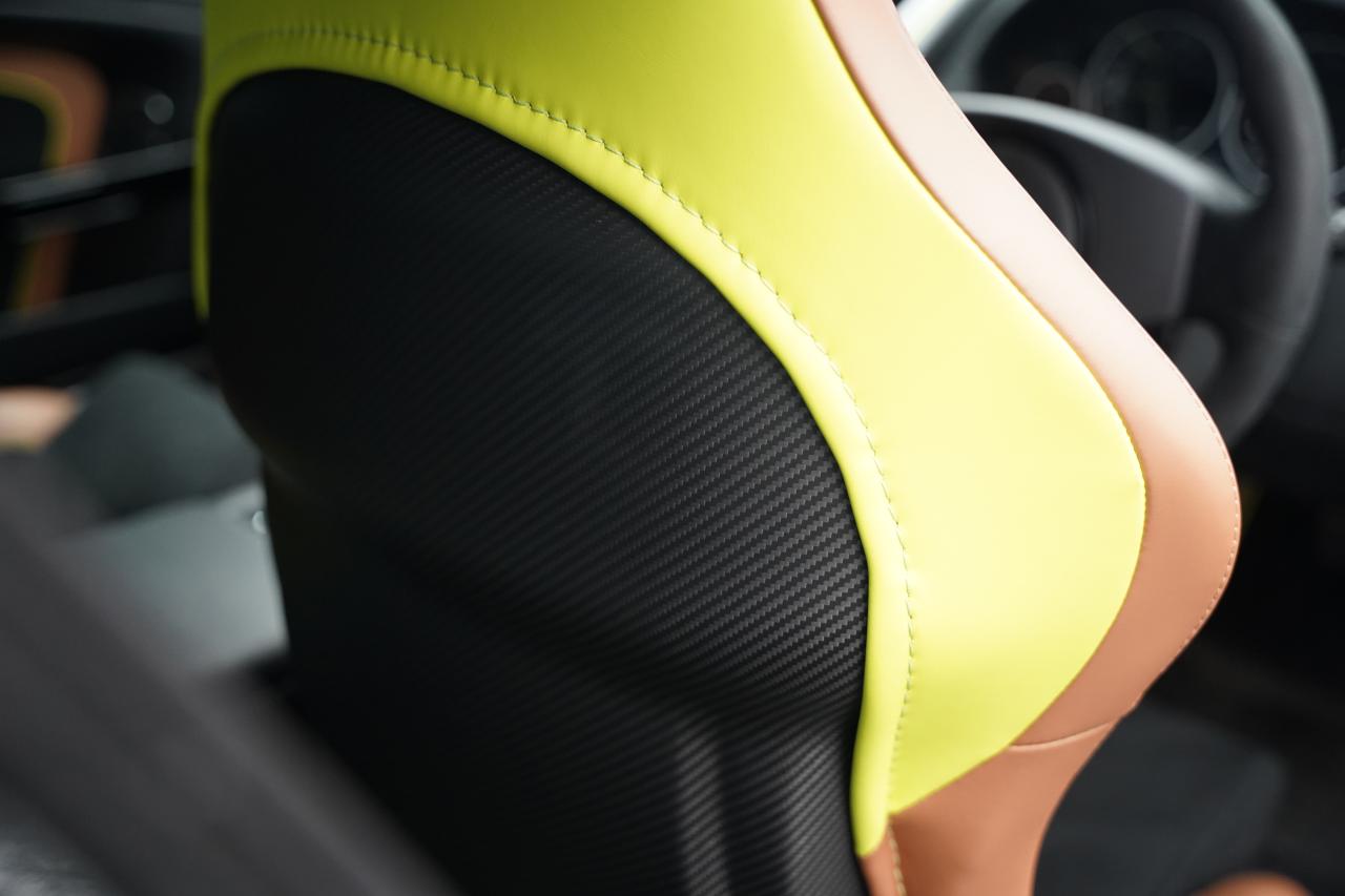 2017 Aston Martin V12 Vantage