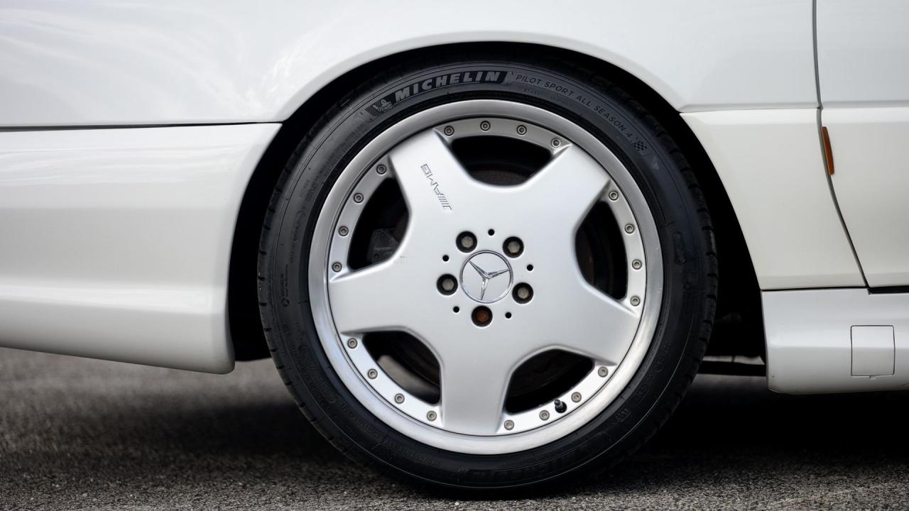 1997 Mercedes - Benz SL 70 AMG