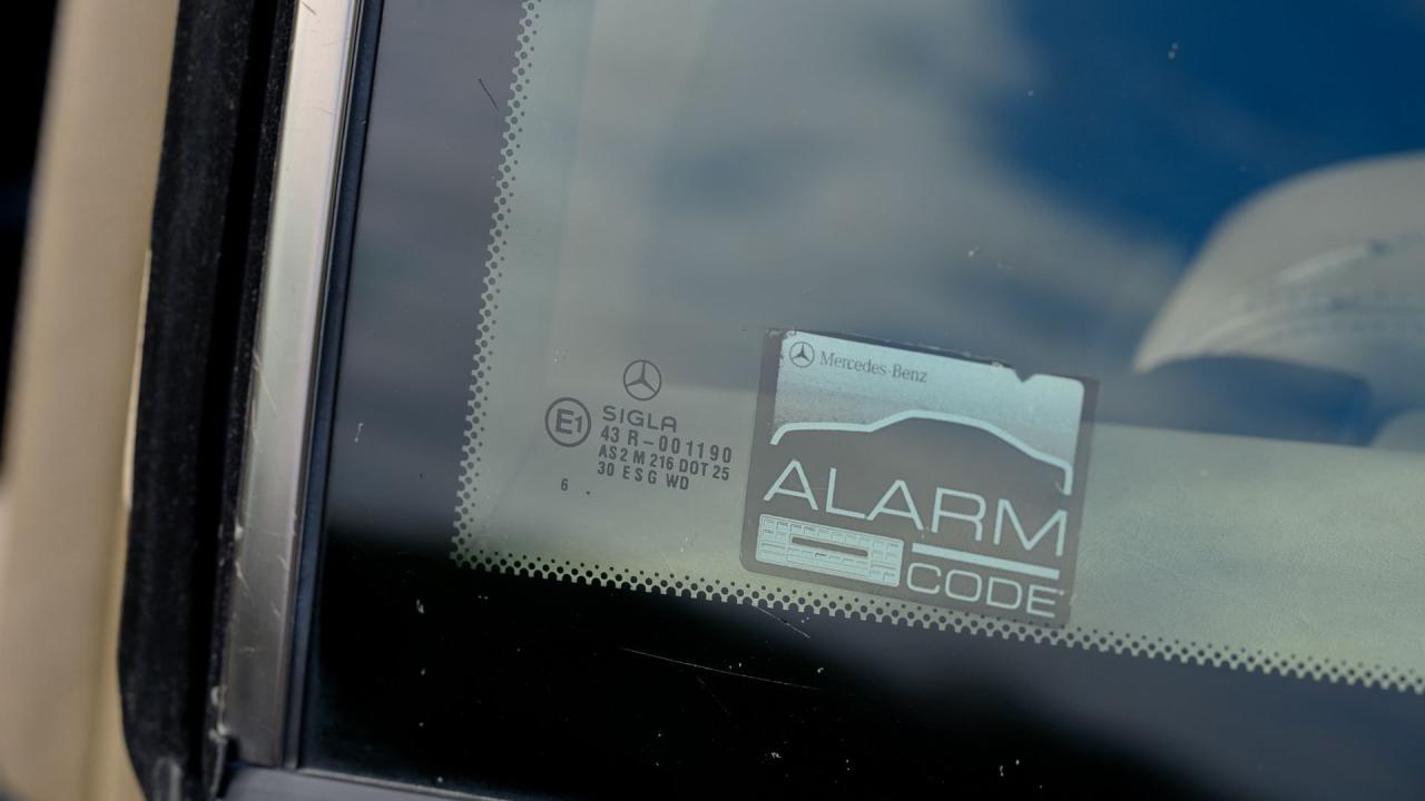 1997 Mercedes - Benz SL 70 AMG