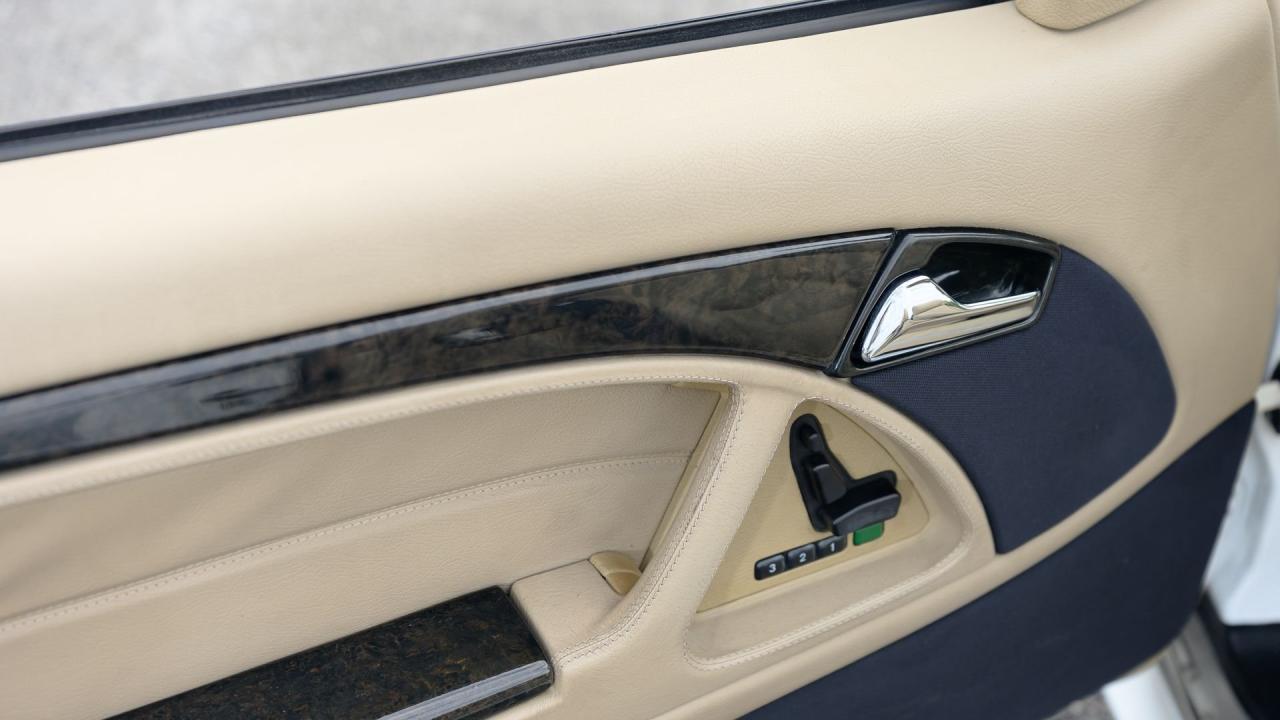 1997 Mercedes - Benz SL 70 AMG