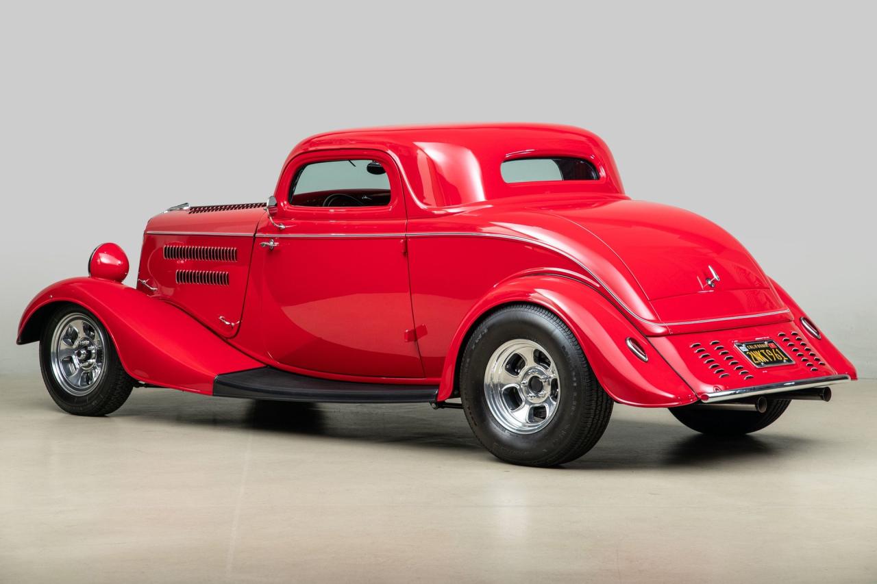 1934 Ford 3 Window Coupe