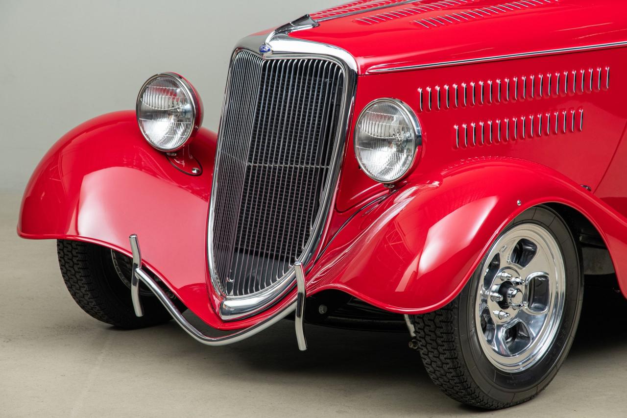 1934 Ford 3 Window Coupe