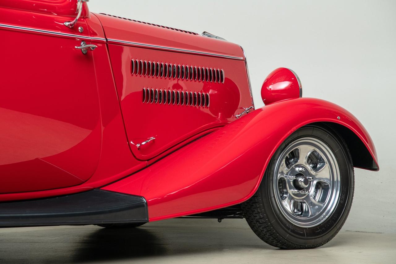 1934 Ford 3 Window Coupe