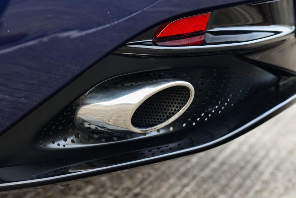 2018 Aston Martin DB11