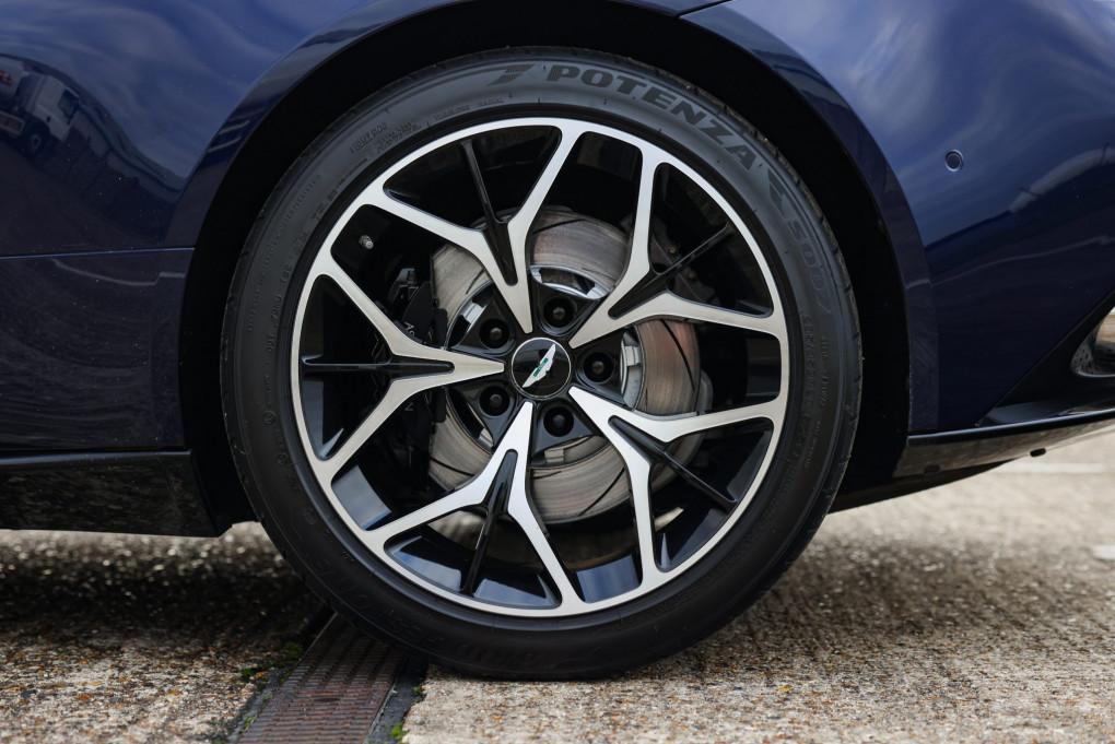 2018 Aston Martin DB11