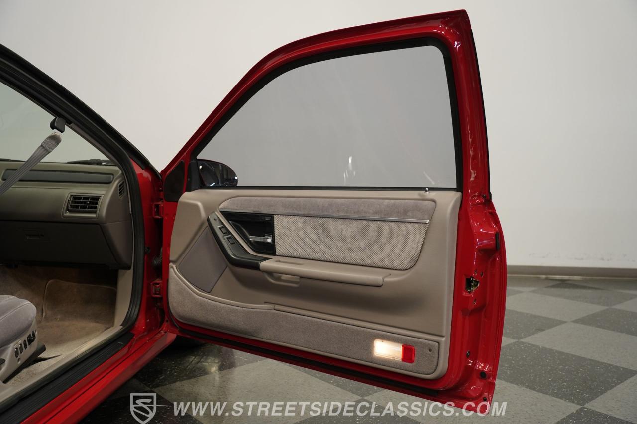 1990 Ford Thunderbird SC