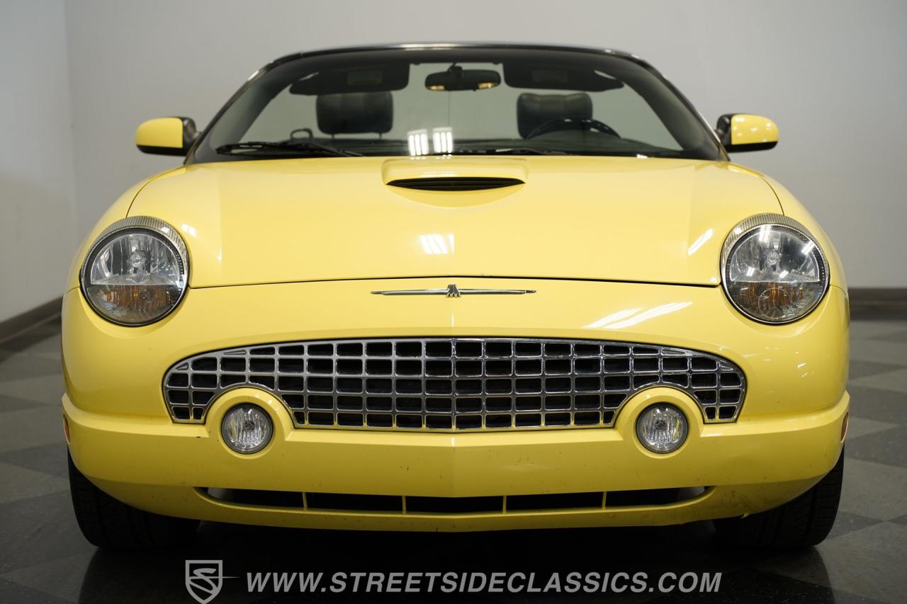 2002 Ford Thunderbird