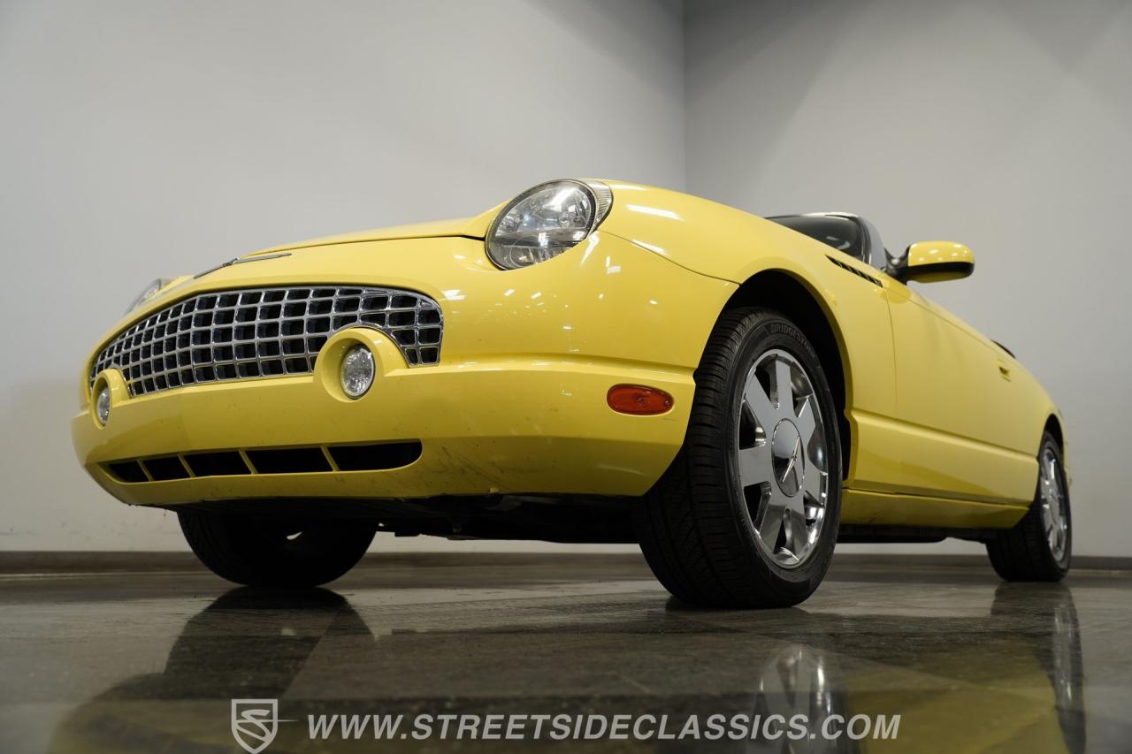 2002 Ford Thunderbird