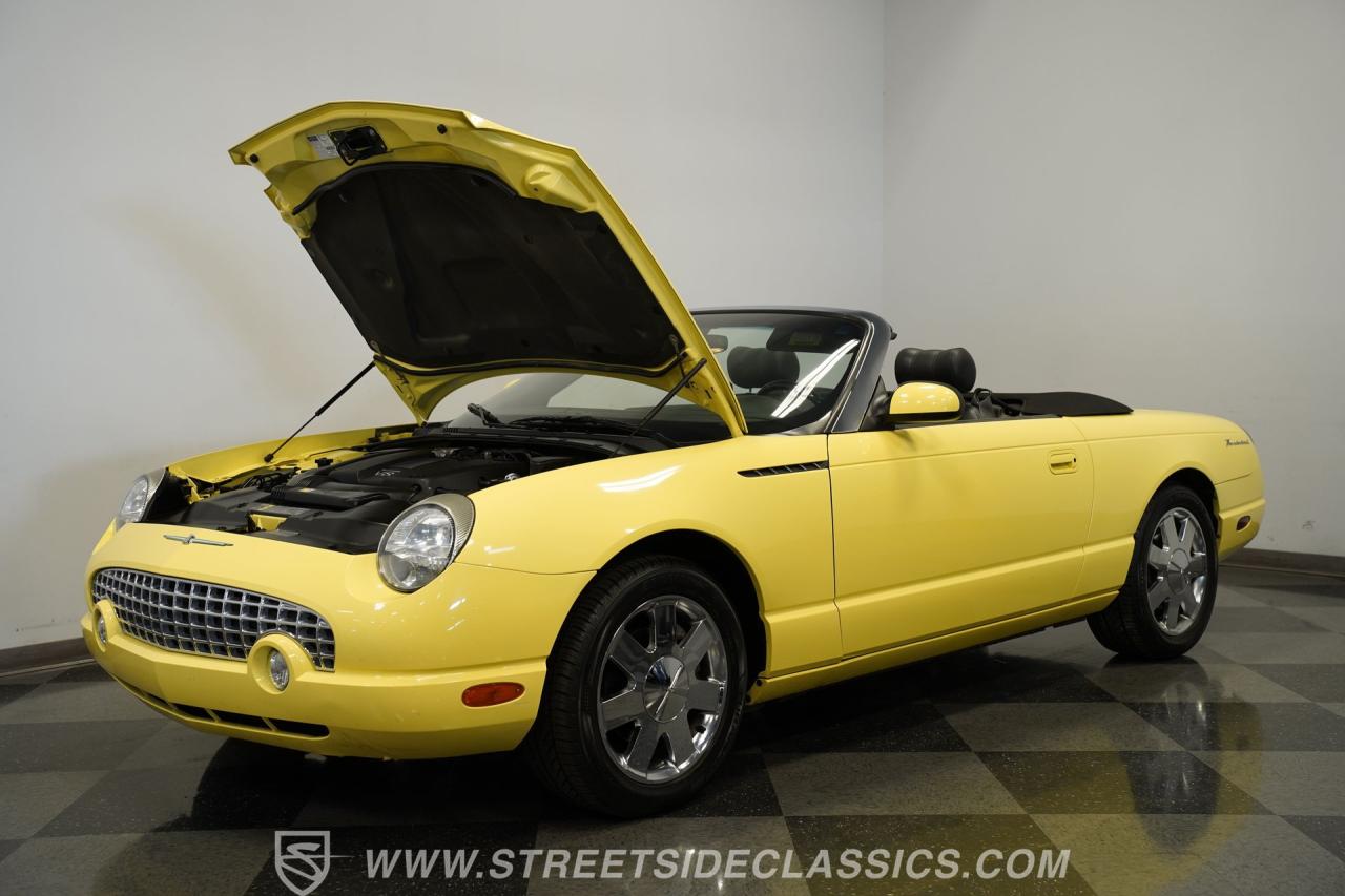 2002 Ford Thunderbird