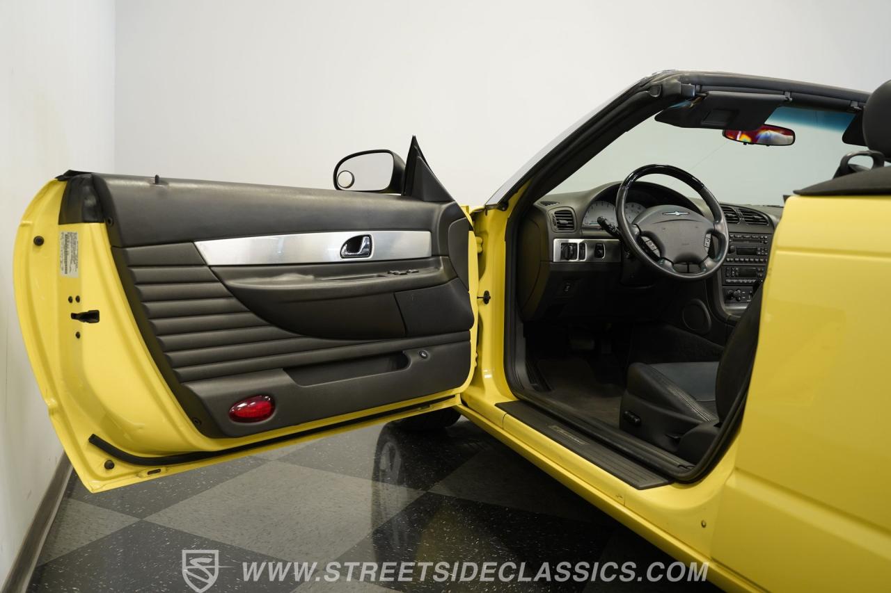 2002 Ford Thunderbird