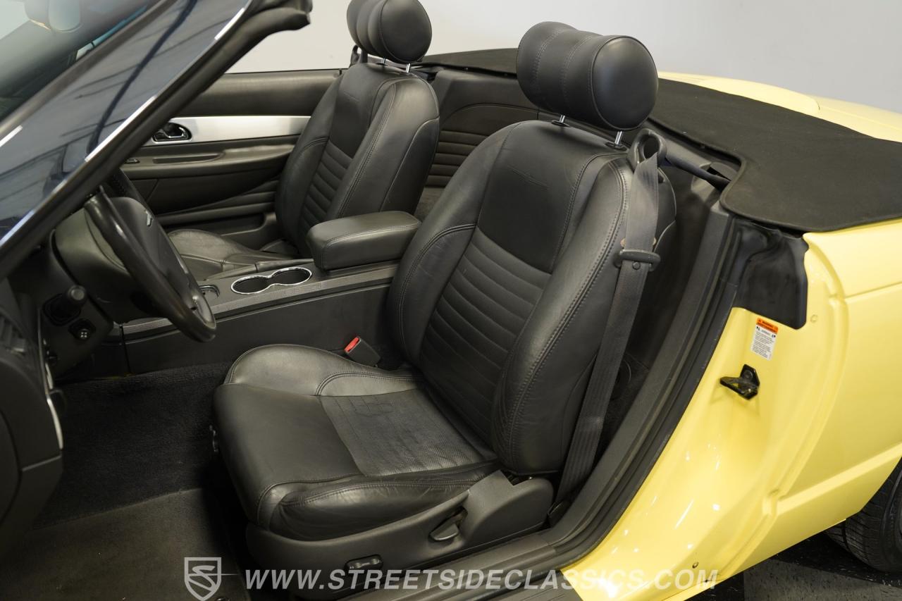 2002 Ford Thunderbird