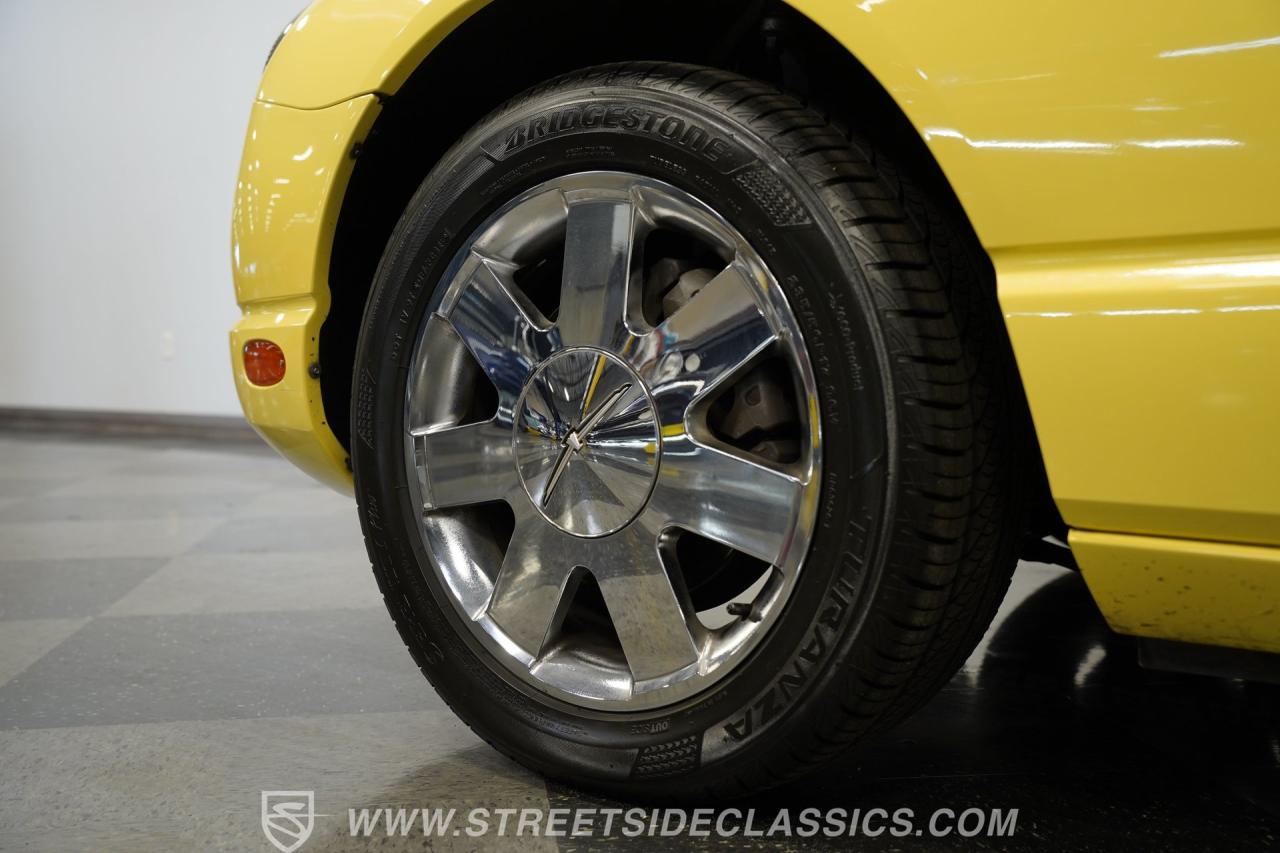 2002 Ford Thunderbird