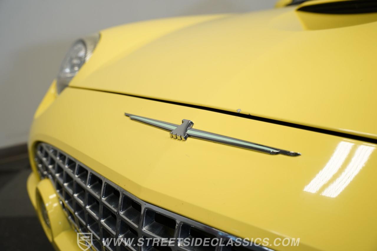 2002 Ford Thunderbird