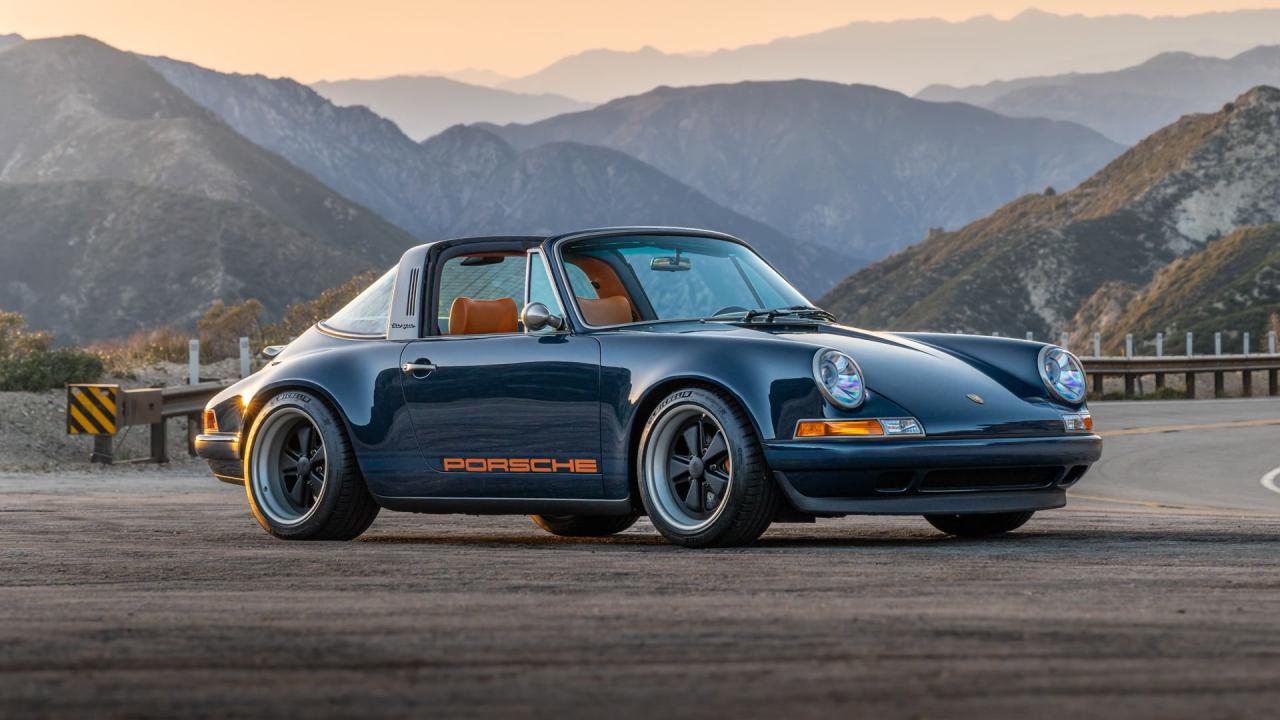 1991 Porsche 911 Targa Reimagined by Singer &ldquo;Blueberry&rdquo;